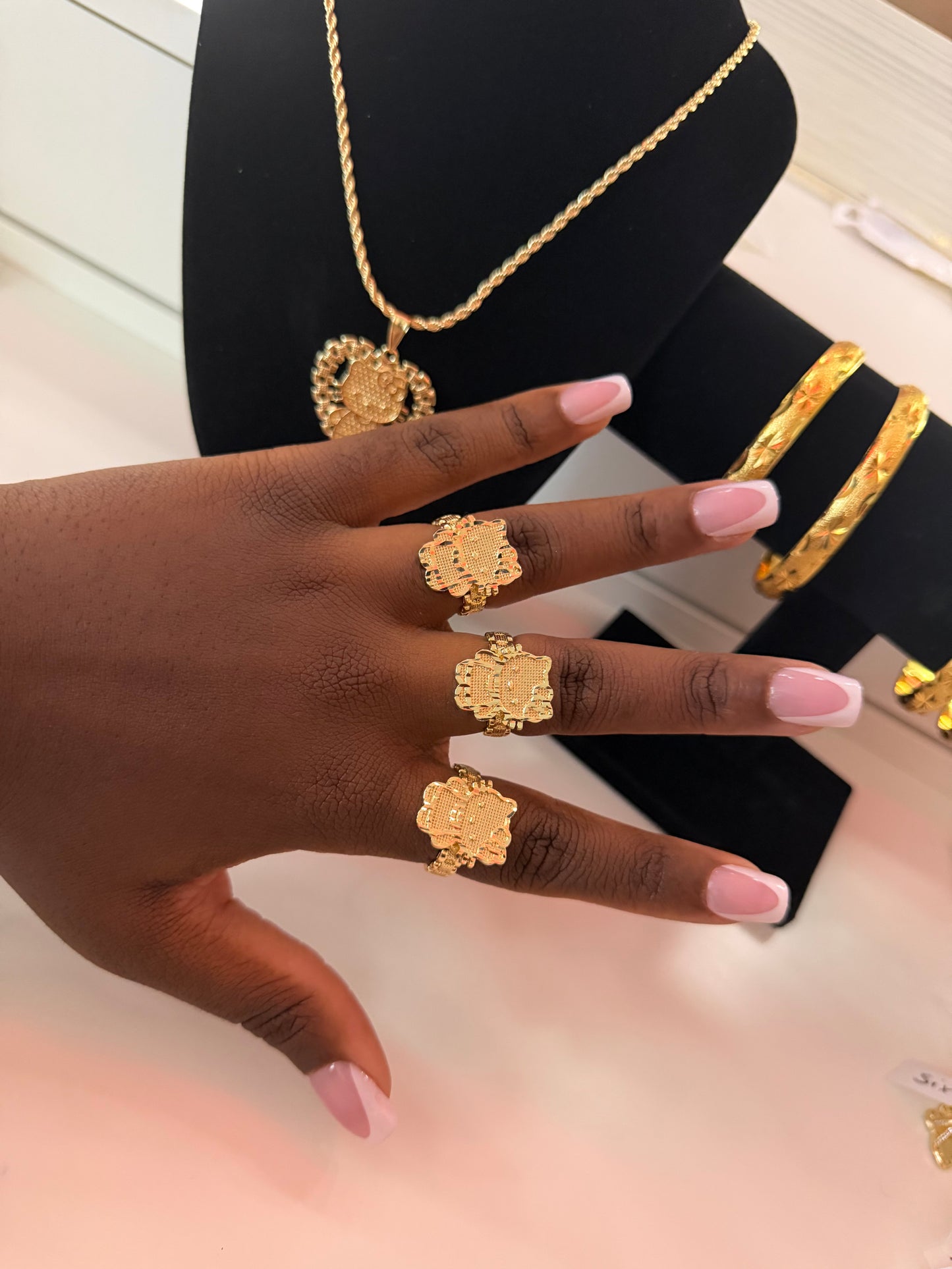 HK Body Ring